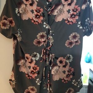 Super cute. Ties in back as shown in pic